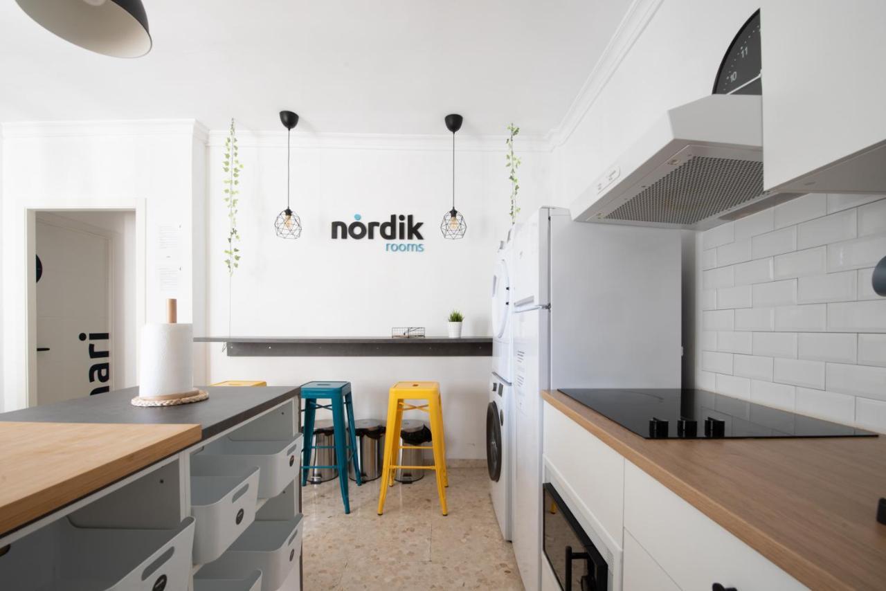 Nordik Rooms Urban - Trinidad "Copenhague" Málaga Exteriör bild
